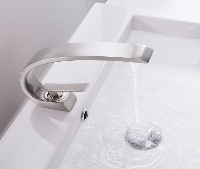 Modern Design Single Handle Basin Faucet